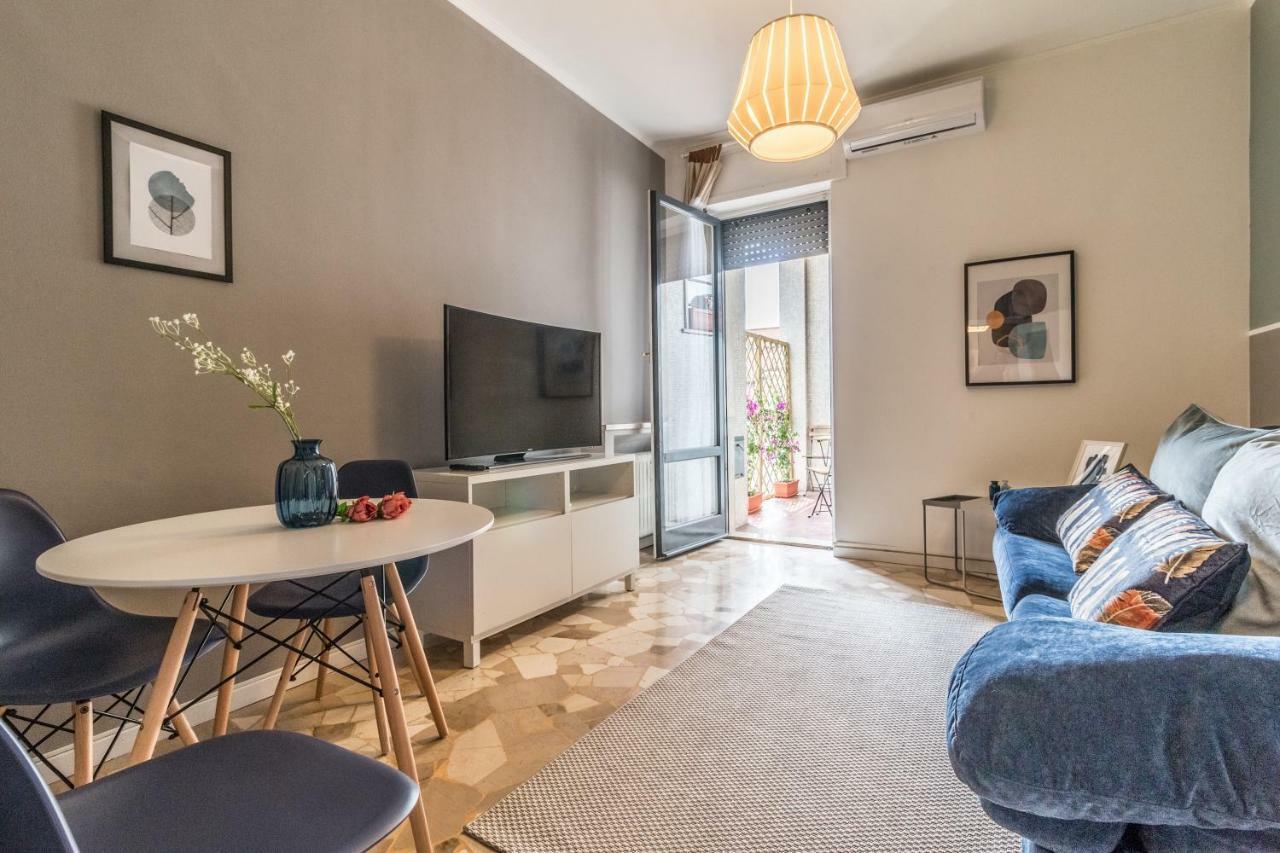 Joivy Modern 1-Bed Flat With Balcony In Portello Milán Exteriér fotografie