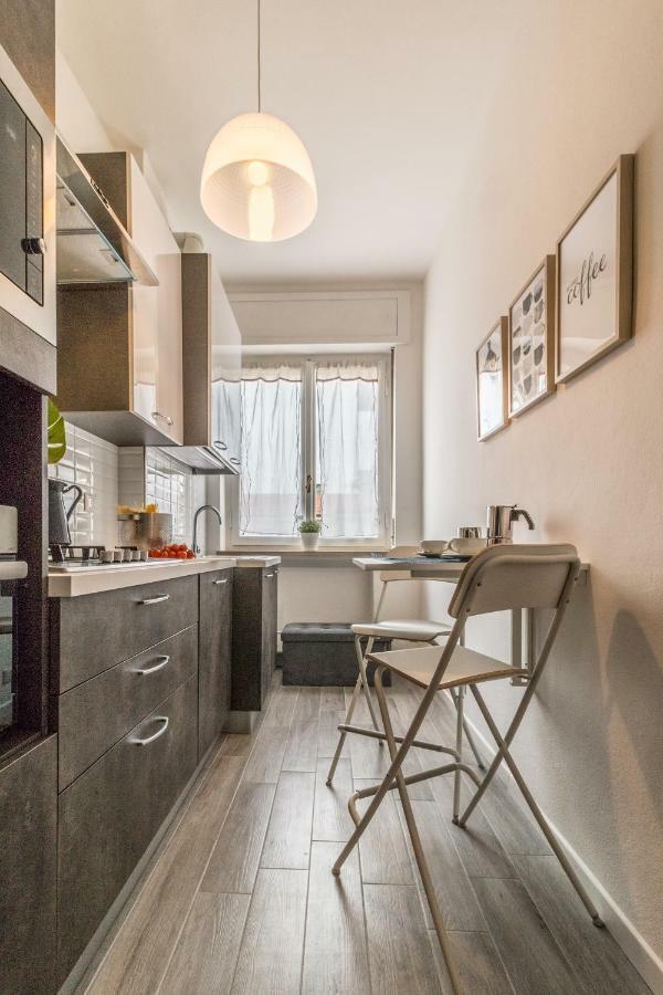 Joivy Modern 1-Bed Flat With Balcony In Portello Milán Exteriér fotografie