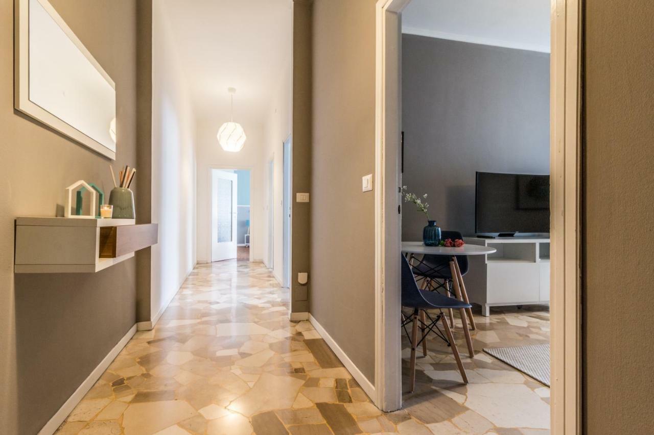Joivy Modern 1-Bed Flat With Balcony In Portello Milán Exteriér fotografie